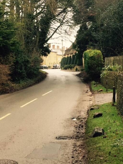 צ'יפינג קמפדן The Farthings Cotswolds Holiday Cottage מראה חיצוני תמונה
